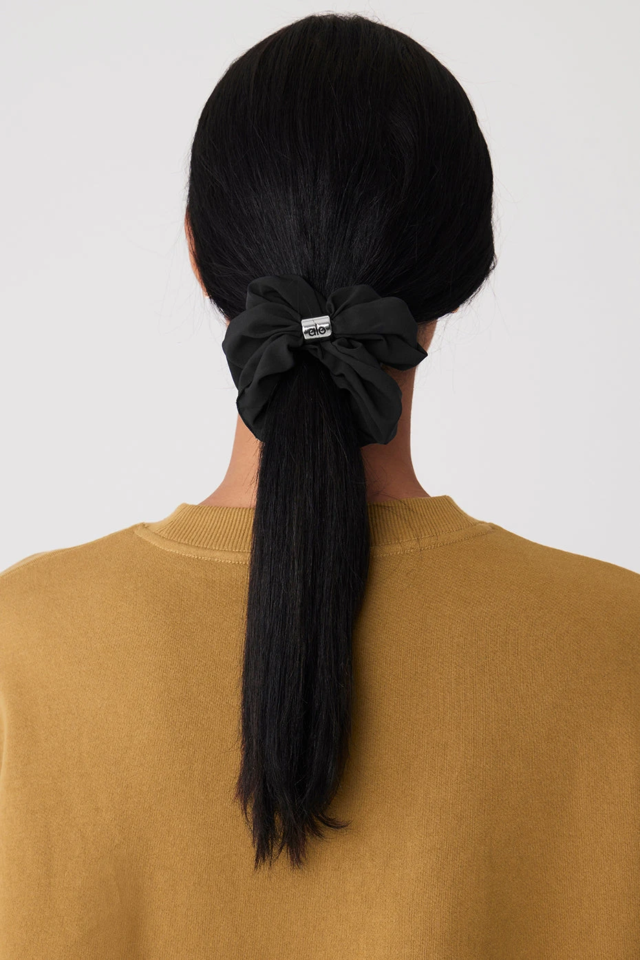 Bead It Oversized Scrunchie - Black 3 Bead It Oversized Scrunchie - Black - Image 3