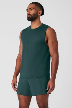Conquer Muscle Tank - Midnight Green -Alo Yoga Shop M2066R 04570 b1 s3 a3 1 m93