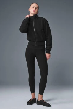Micro Sherpa Destiny Jacket - Black 7 Micro Sherpa Destiny Jacket - Black -Alo Yoga Shop W4485R 01 b1 s1 a4 1 m224