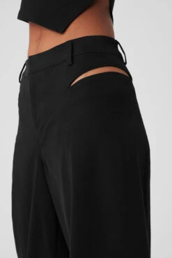 High-Waist Risk Taker Trouser - Black -Alo Yoga Shop W51338R 01 b1 s1 a4 1 m18