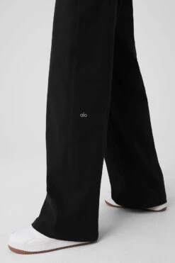 High-Waist Risk Taker Trouser - Black -Alo Yoga Shop W51338R 01 b1 s1 a5 1 m18